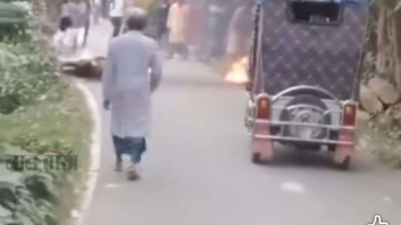স্ত্রীর তালাকের পর অভিমানে পেট্রোল ঢেলে স্বামীর আত্মহত্যা