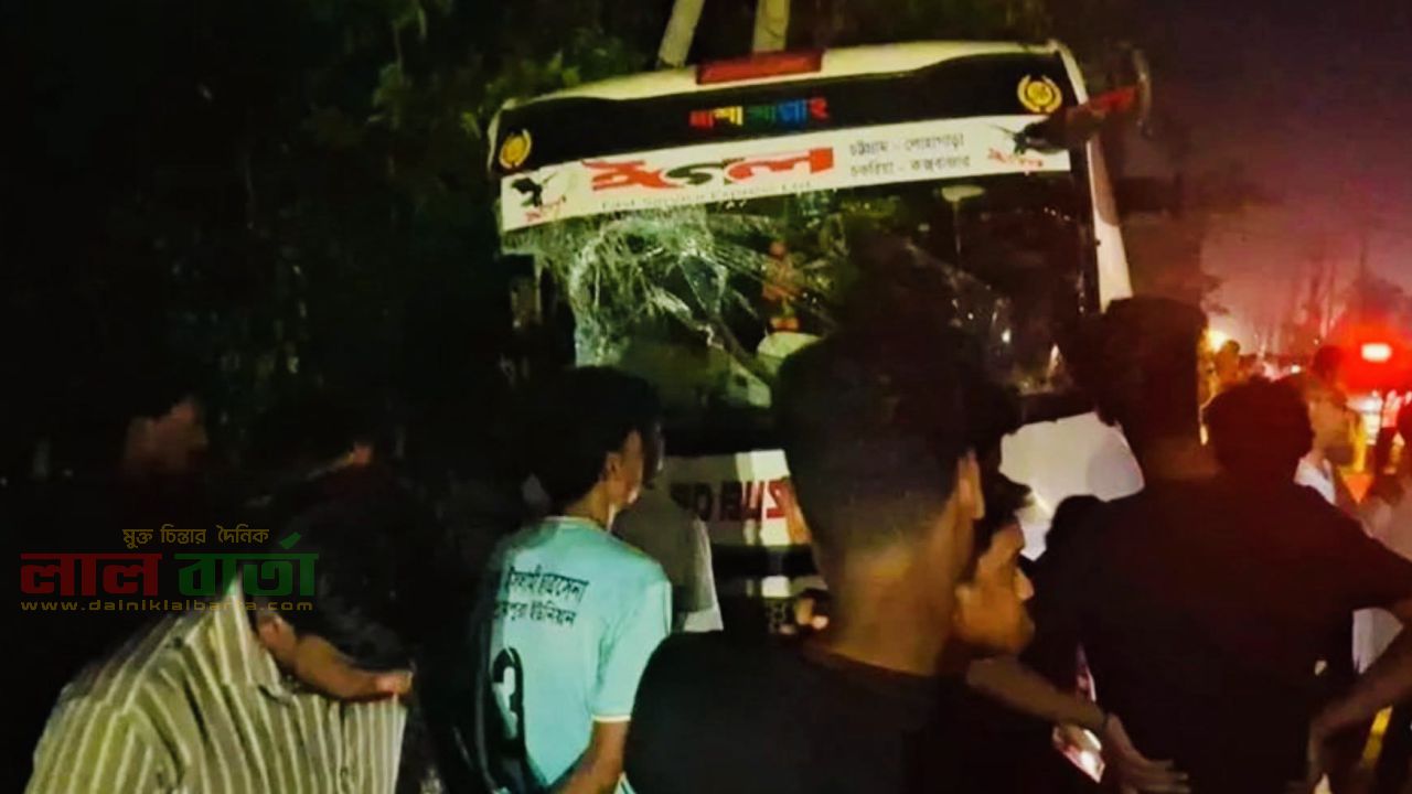 চট্টগ্রামে বাস -লেগুনা মুখোমুখি সংঘর্ষে নিহত তিন আহত ৭