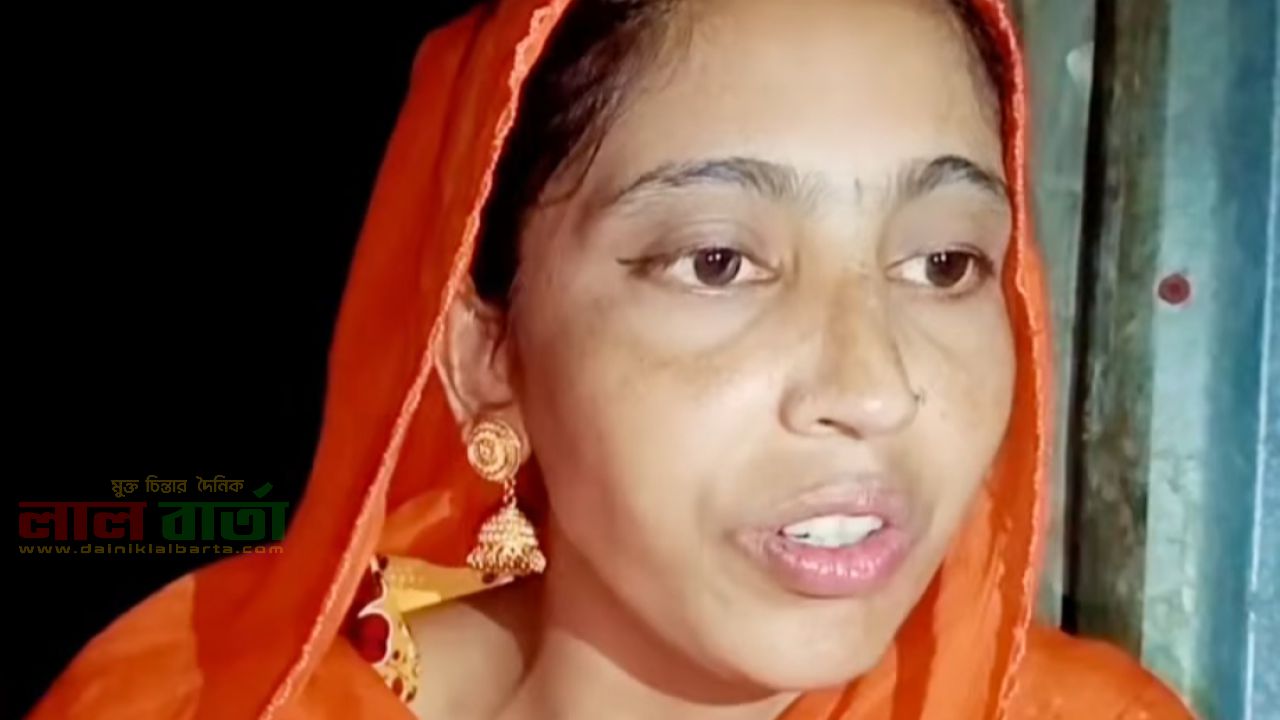 তাড়াশে বিয়ের দাবিতে দুই সন্তানের জননীর অনশন: প্রেমিক পলাতক