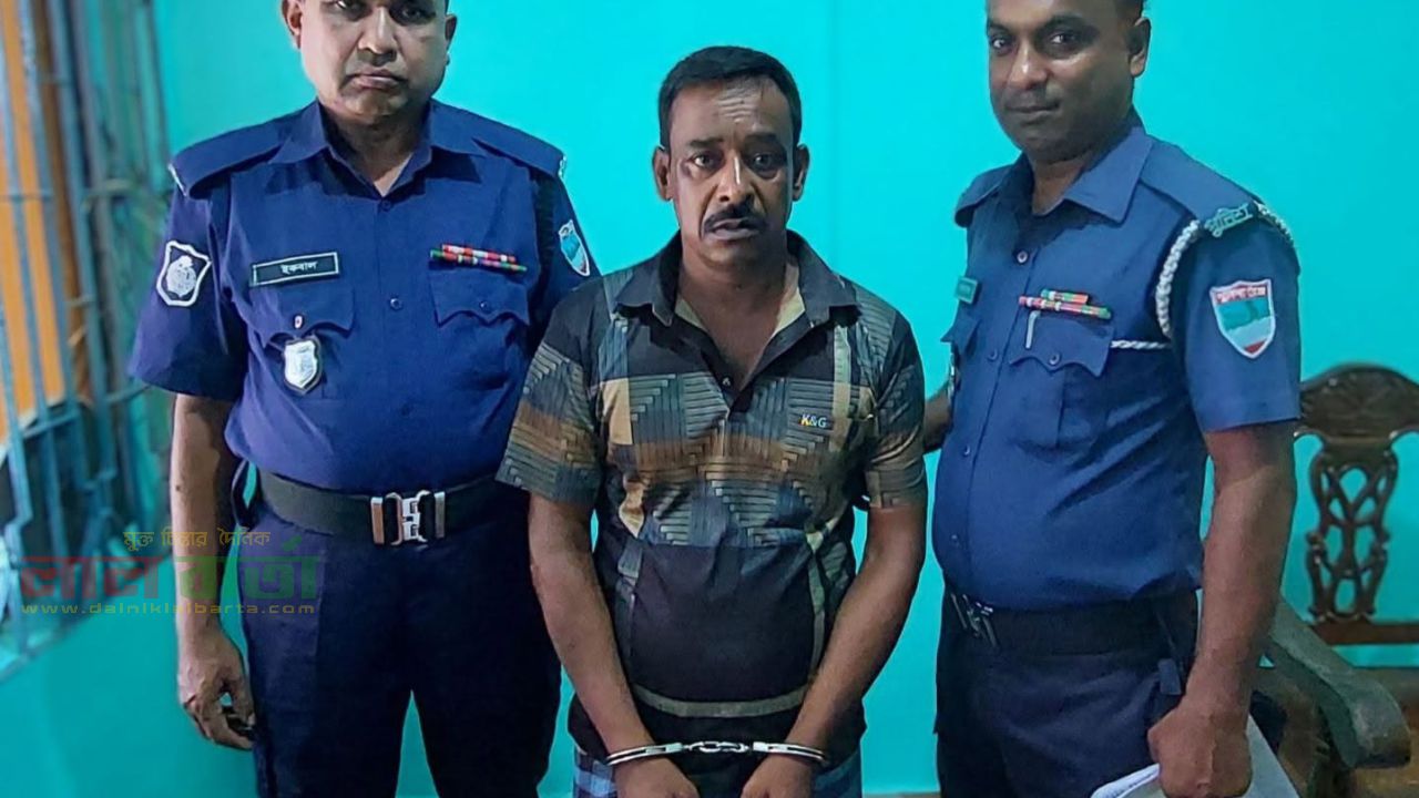 বাঘারপাড়ায় মা