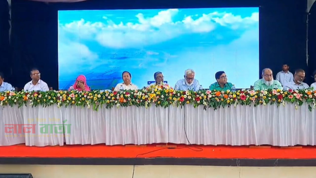 ফরিদপুরে কৃষি খাতের প্রসার ও মান উন্নয়নে আঞ্চলিক কর্মশালা অনুষ্ঠিত