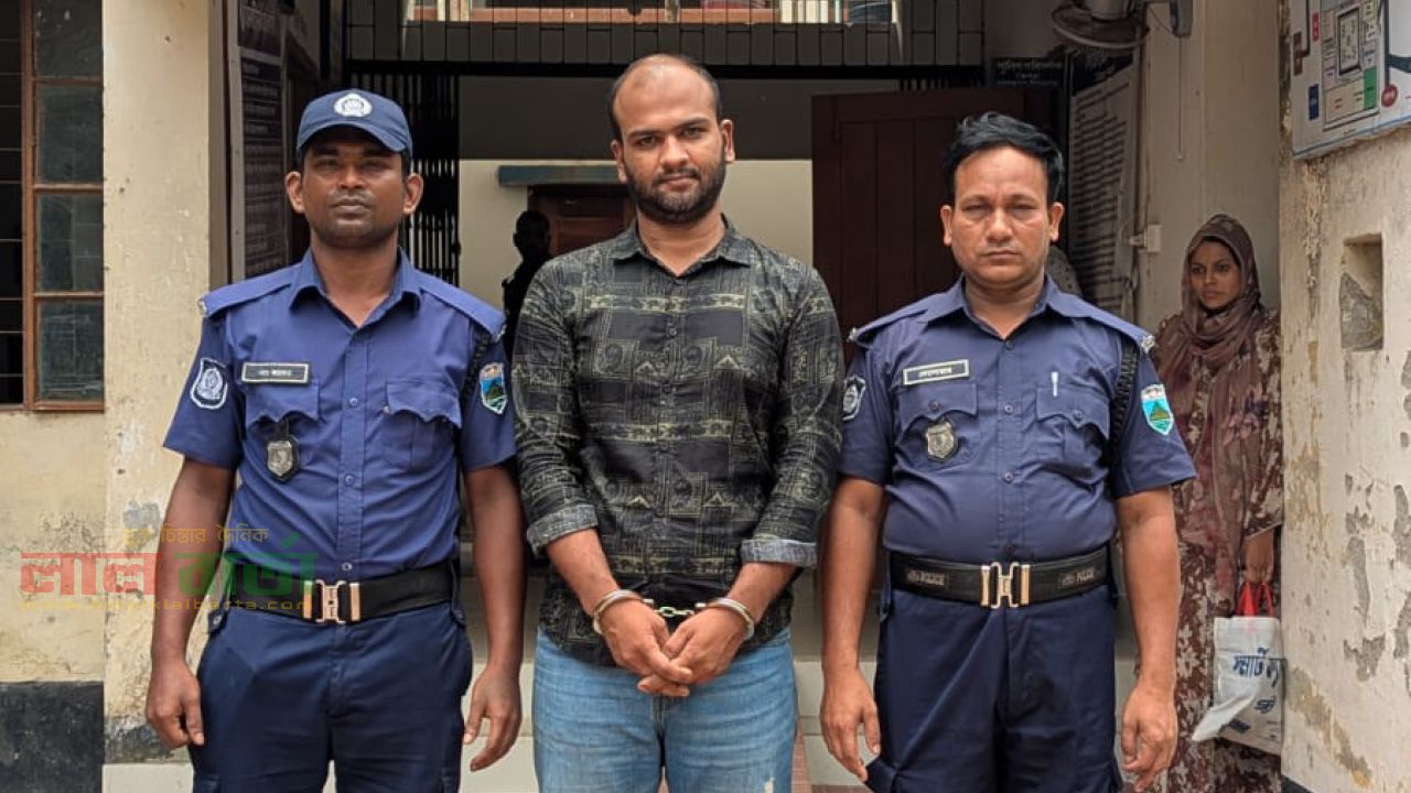 রায়গঞ্জে ছাত্রলীগের সাবেক সহ-সভাপতি জুবায়ের গ্রেপ্তার, আদালতে প্রেরণ