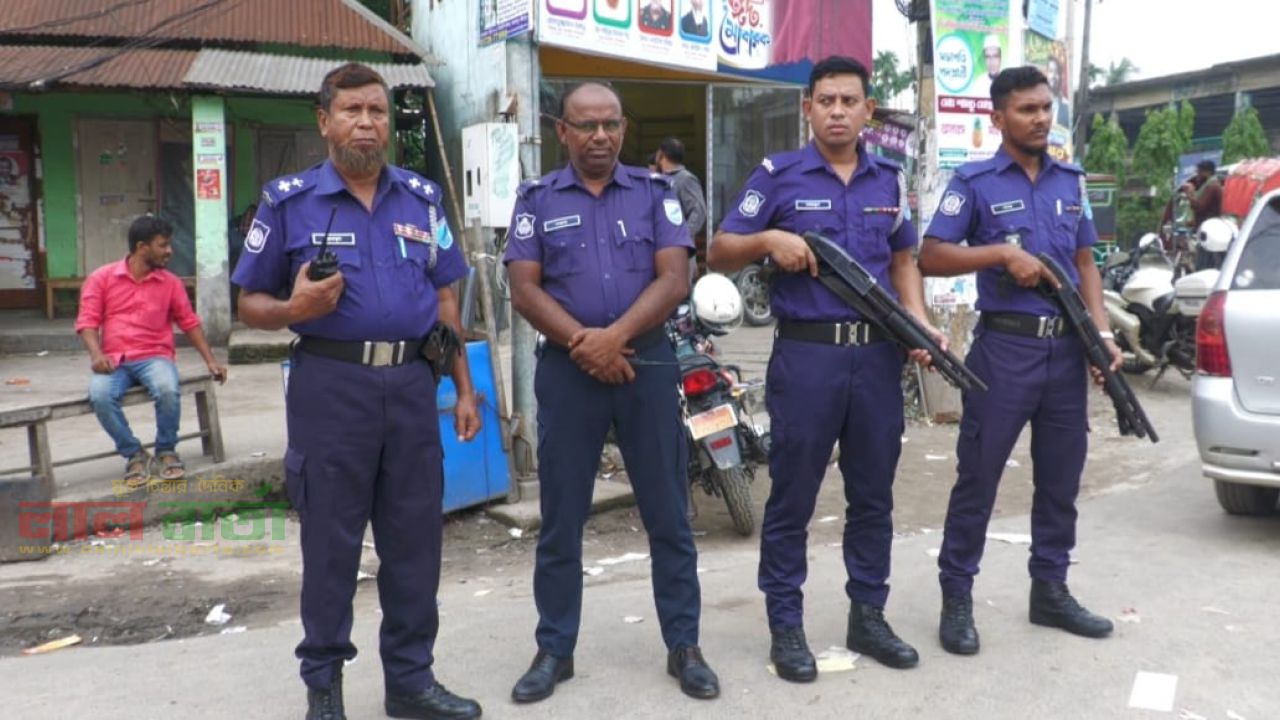 কার্যক্রম নিষিদ্ধ আ. লীগের প্রতিষ্ঠাবার্ষিকী: অপতৎপরতা রুখতে ফরিদপুরে নিচ্ছিদ্র নিরাপত্তা