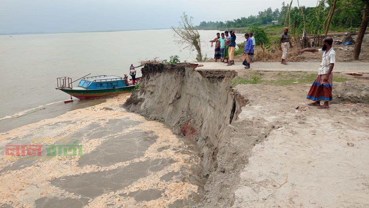 ঝুঁকিতে শিক্ষা প্রতিষ্ঠানসহ একাধিক স্থাপনা : কাজিপুরে ভাঙন আতঙ্কে ২ শতাধিক পরিবার