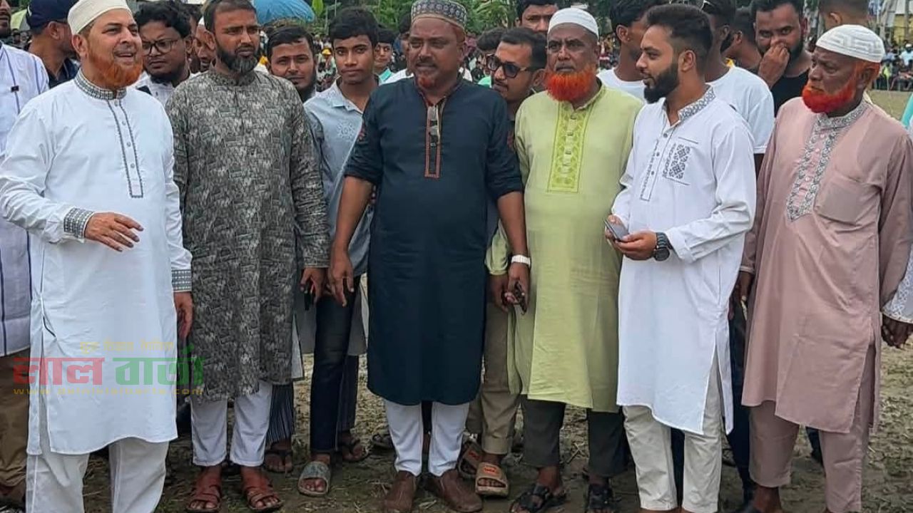 সলঙ্গার চড়িয়ায় শহীদ জিয়া স্মৃতি ফুটবল টুর্নামেন্ট-২০২৬ এর উদ্বোধন 