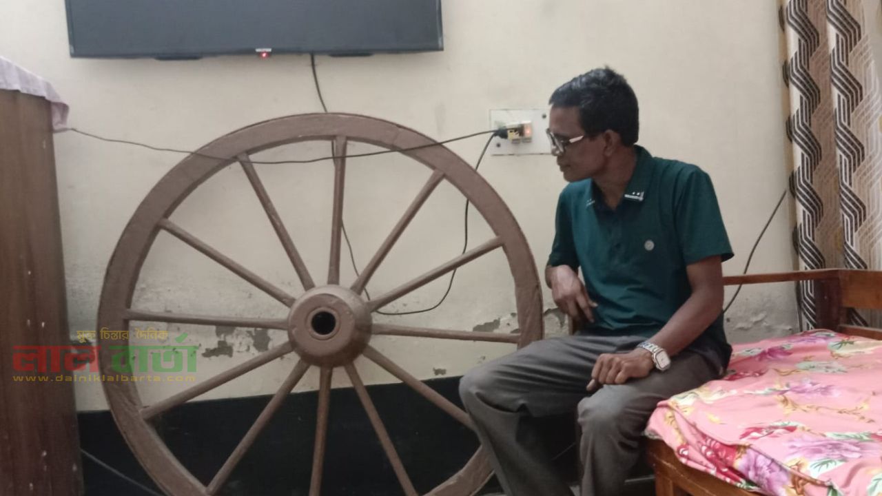 গরুর গাড়ি হারিয়েছে, স্মৃতি হয়ে টিকে আছে একটি চাকা