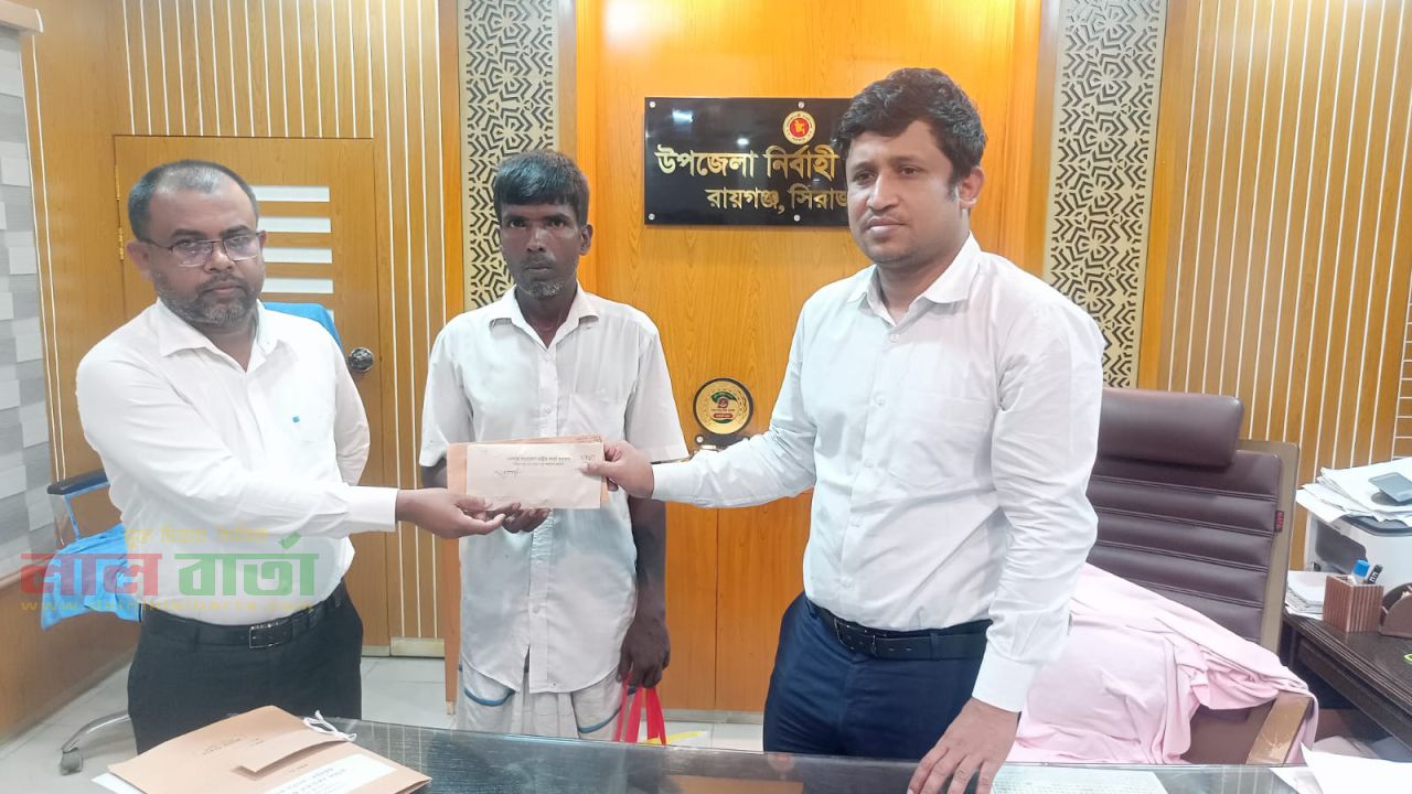 জীবন বাঁচাতে রিমুর পাশে দাঁড়ান: সাহায্যের অপেক্ষায় আট বছরের নিষ্পাপ শিশু