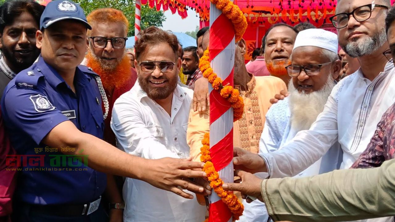 রায়গঞ্জ-তাড়াশে উন্নয়নের মহোৎসব: ভিপি আয়নুল হকের নেতৃত্বে বদলে যাচ্ছে জনপদ