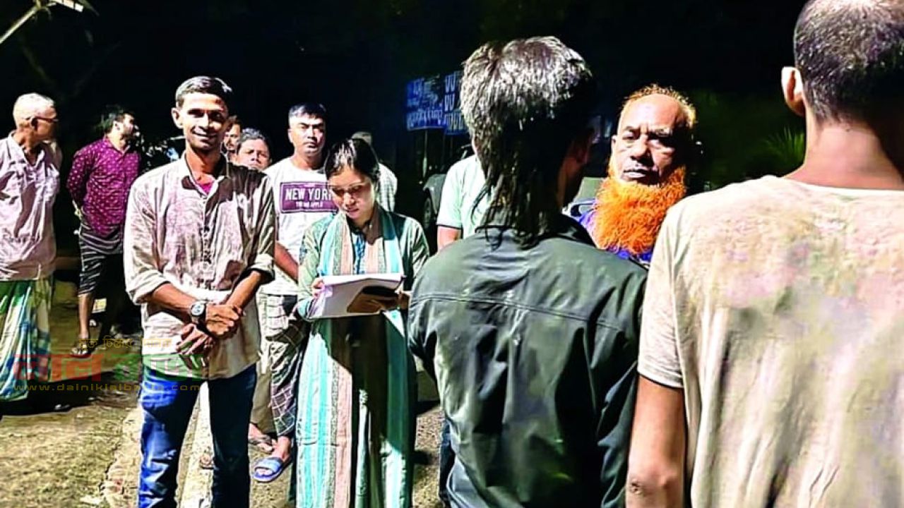 ফরিদপুরের সদরপুরে মাদক সেবনের অপরাধে দুই যুবকের ১৫ দিনের কারাদণ্ড, ইয়াবা ধ্বংস