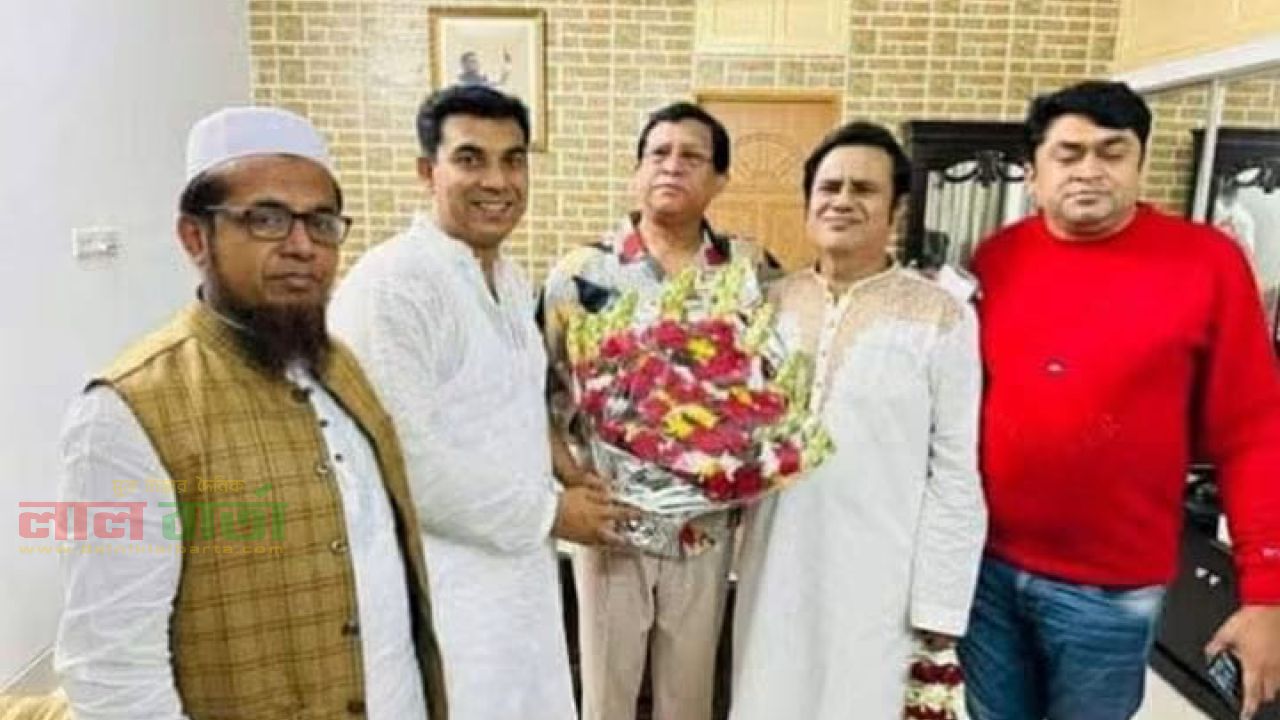 সালথায় জুলাই গণঅভ্যুত্থান দিবসের অনুষ্ঠানে সাবেক উপজেলা চেয়ারম্যানকে ঘিরে বিতর্কের সৃষ্টি