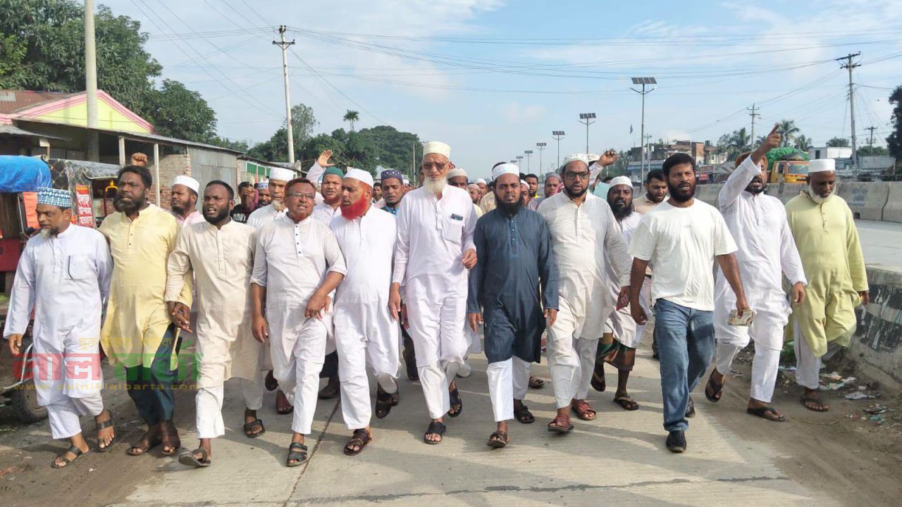 আমীরে জামায়াতের উত্তরবঙ্গ সফর উপলক্ষে রায়গঞ্জে স্বাগত মিছিল