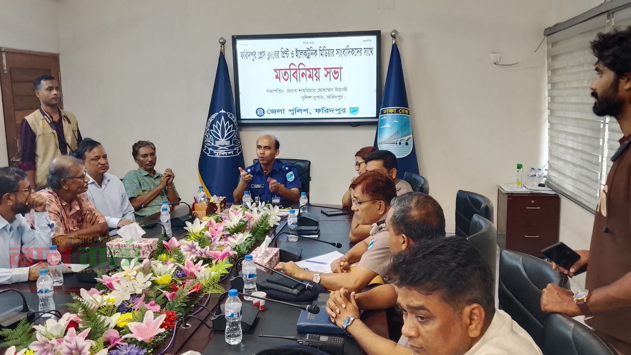 অপরাধ দমনে সাংবাদিকদের সহায়তা চাইলেন পুলিশ সুপার